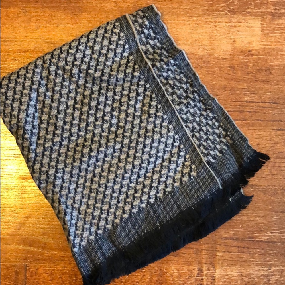 Stella & Dot Cortina Poncho Scarf- Heather Melange